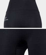 Load image into Gallery viewer, Barrel Women Vibe 9 Water Leggings-BLACK - Water Leggings | BARREL HK